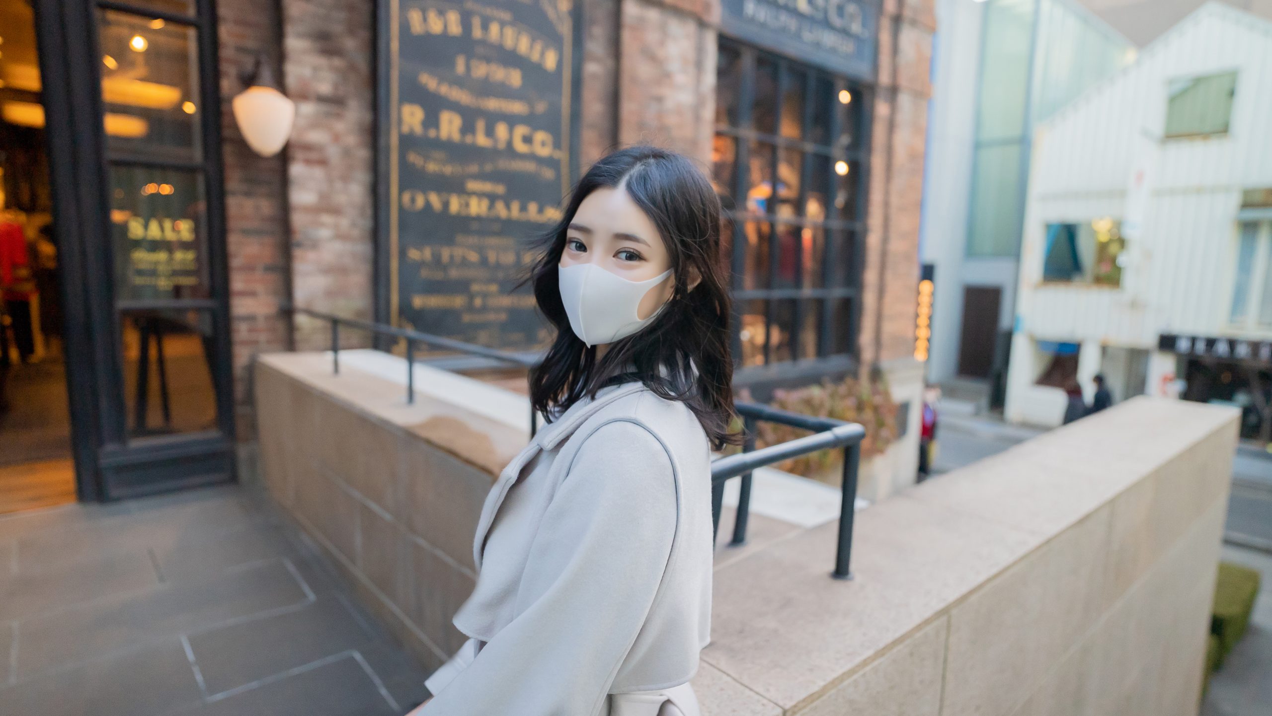 FC2-PPV-3176301 첫 촬영! 일에 쫓겨 연애를 깊은 곳에서 보낸 진지한 쿼터계 치과 위생사! ! 해방된 감정과 성욕은 허리를 흔들면서 절정을 반복해 체액 투성이 된 신체에 2회 질 내 사정! !