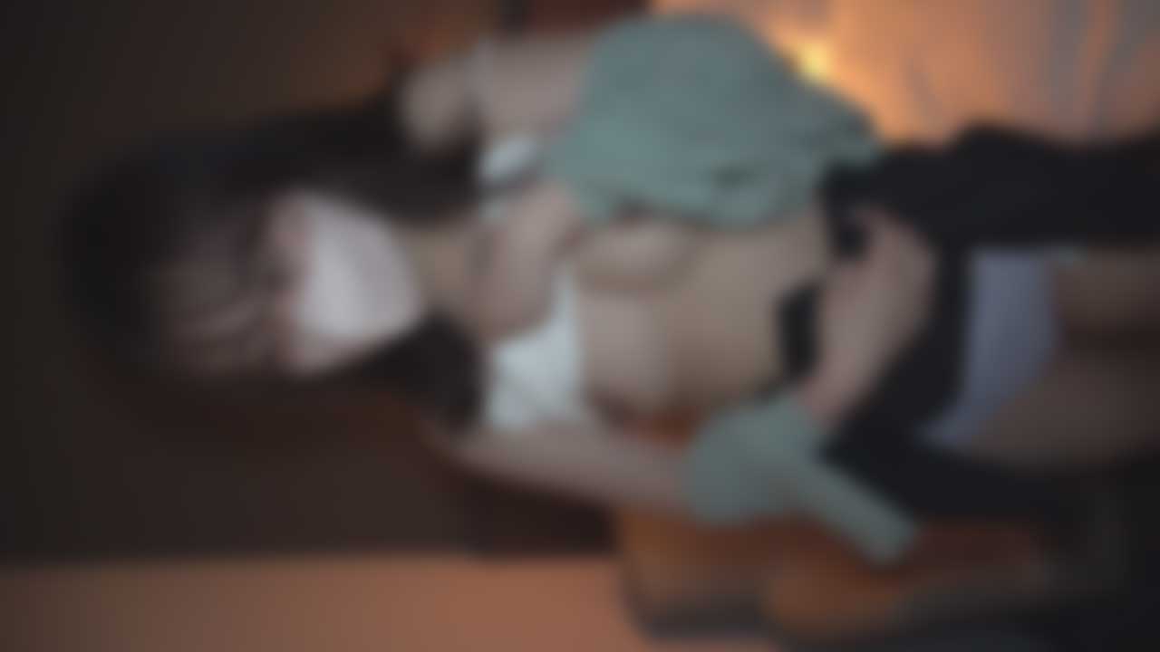 FC2-PPV-3278615 도쿄로 이사 온 지 얼마 안 된 하얀 피부의 몸집이 작은 간호학과 학생. 152cm의 몸에 거근을 삽입한 감도 폭발! 흐릿한 의식으로 연속 질내 사정 ♡ 상호 감정 ♡